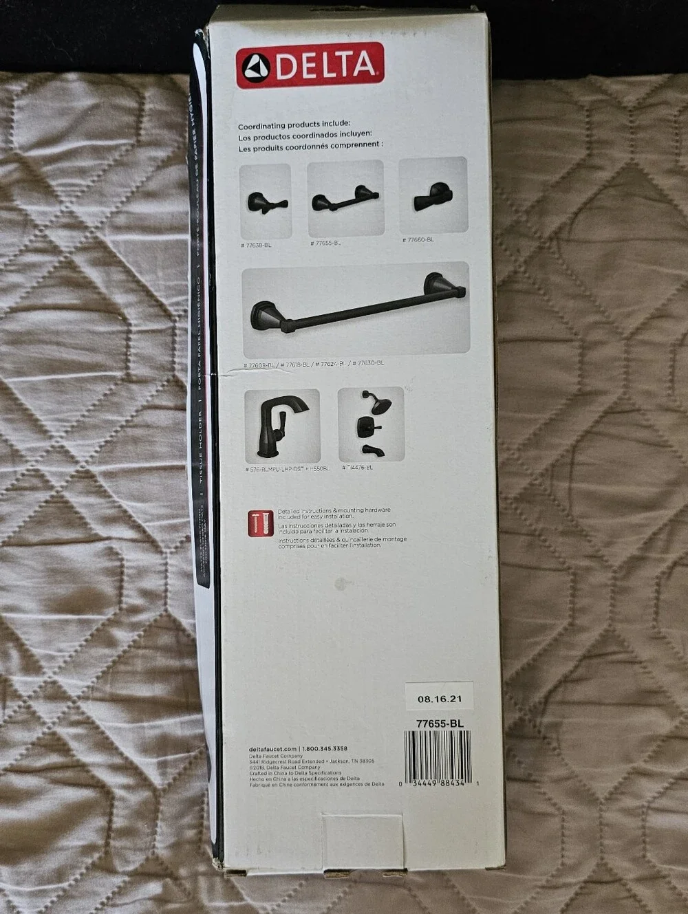 Delta wall mounted